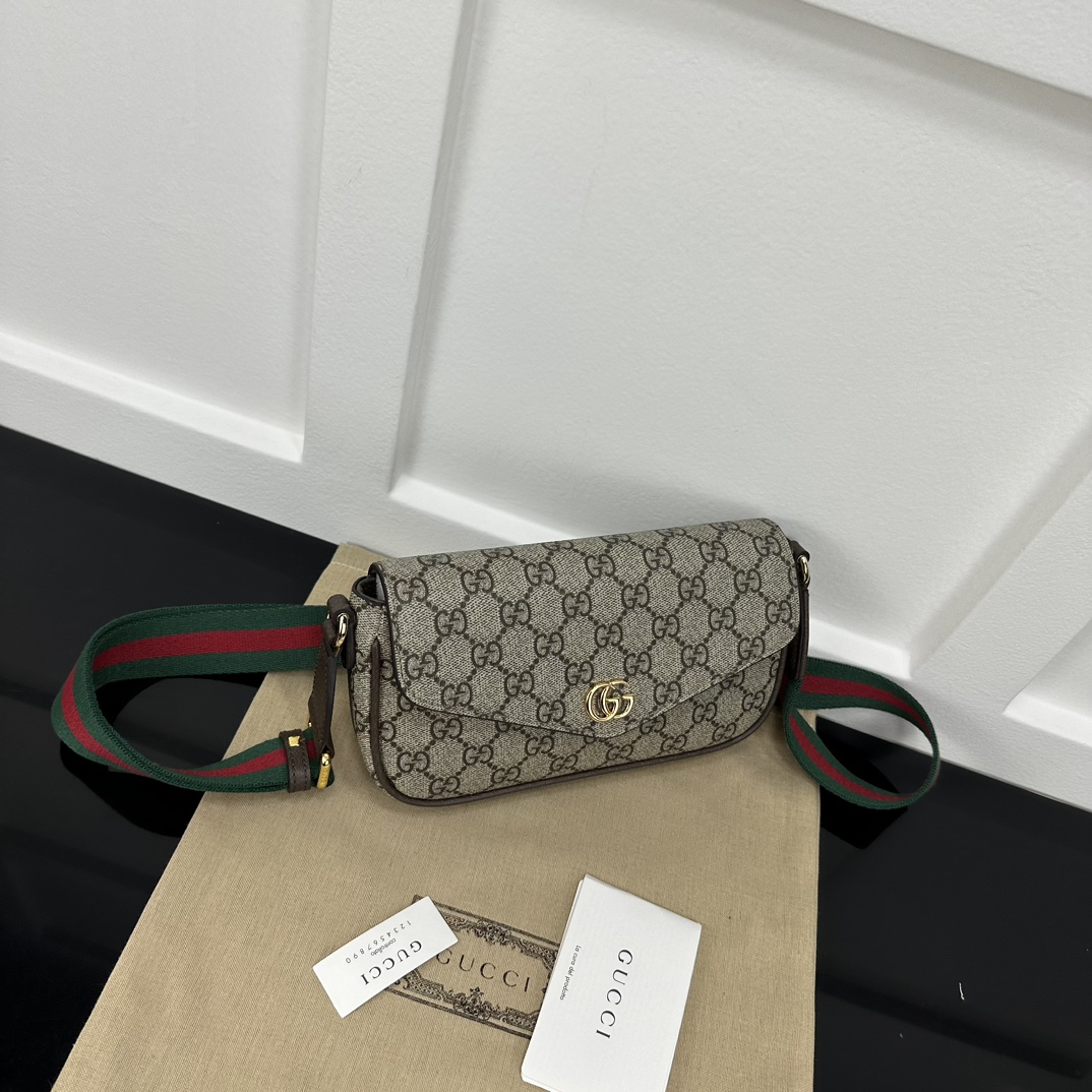 Gucci Satchel Bags